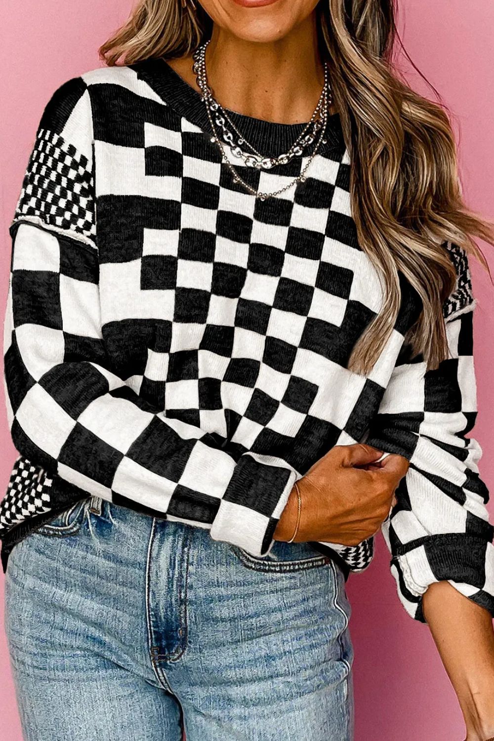 Checkered Round Neck Long Sleeve Sweater